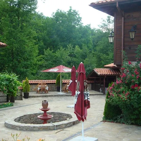 Voevodski Eco Complex Maison d'hôtes