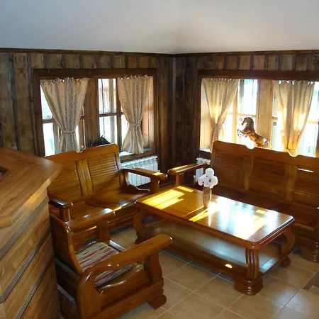 Voevodski Eco Complex Maison d'hôtes