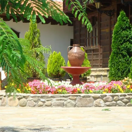Voevodski Eco Complex Katunishte